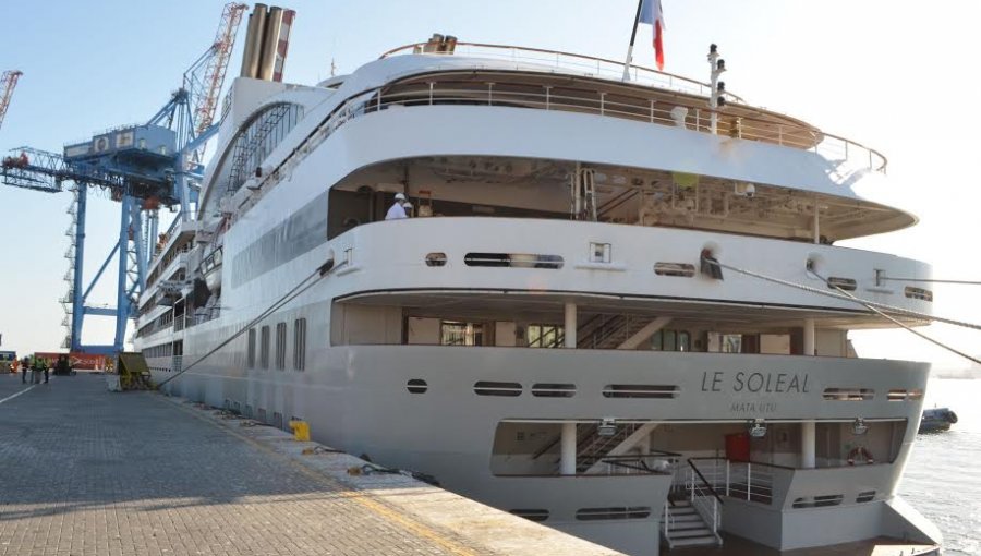 Valparaíso dio inicio a su Temporada de Cruceros en la que deberían llegar 22 mil turistas