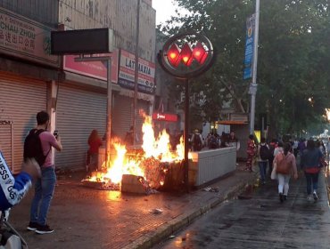 Así se han manifestado parlamentarios oficialistas y de oposición ante jornada de manifestaciones en Santiago