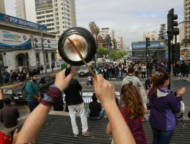 Metro Valparaíso decide suspender sus operaciones luego de protestas y evasiones masivas