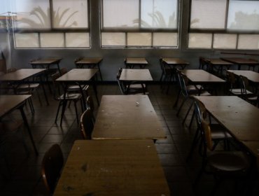 Seis comunas de la región Metropolitana suspendieron sus clases para este jueves