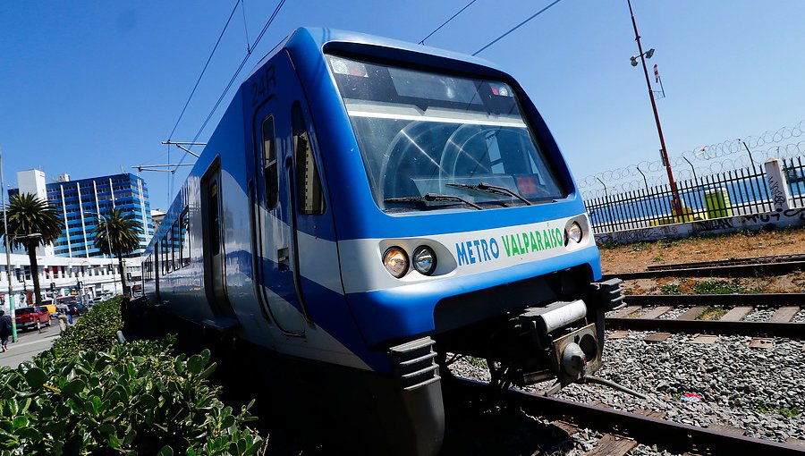 Este es el horario de inicio del servicio de Metro Valparaíso y sus buses de combinación