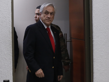 Partido Comunista evalúa presentar una acusación constitucional contra el Presidente Piñera