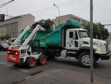 Municipalidad de Valparaíso decreta “Emergencia Sanitaria” y anuncia retiro de basura con empresa privada