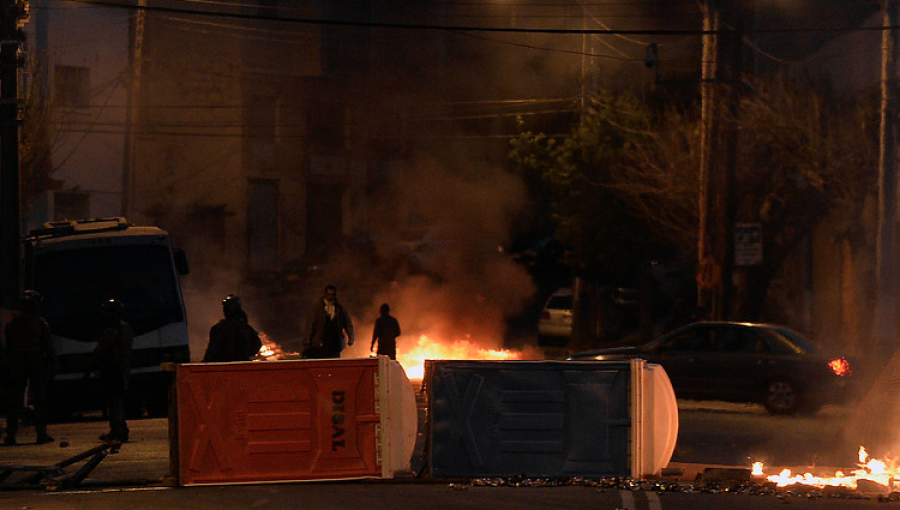 Seguridad Pública de Concón: Petardos y barricadas atemorizaron a vecinos