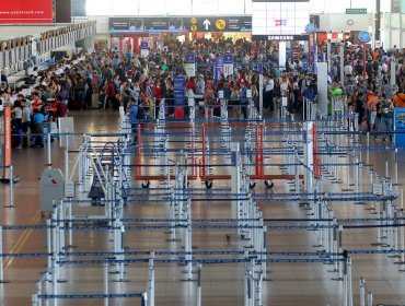 Informan que el aeropuerto de Santiago se encuentra plenamente operativo