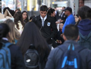 Mayoría de las comunas de la RM anuncian retorno a clases desde este lunes