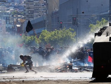 Una mujer baleada y un hombre atropellado: videos captan dos graves hechos en Valparaíso