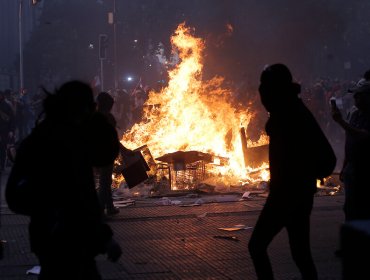 Oposición condenó hechos de violencia registrados en Santiago durante este lunes