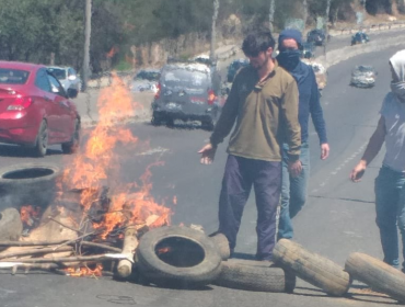 Tránsito en autopista Troncal Sur fue restablecido luego que encapuchados encendieran barricadas