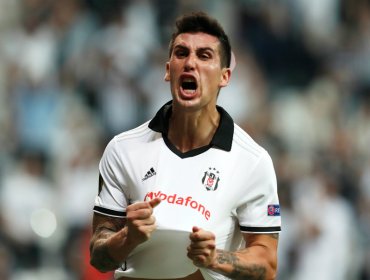 "Fuerza Chile": El mensaje de Enzo Roco tras ser titular en el triunfo del Besiktas