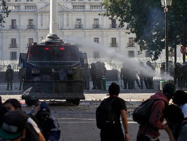 Solicitan a Carabineros datos de su plan antidisturbios y uso de lacrimógenas en manifestaciones