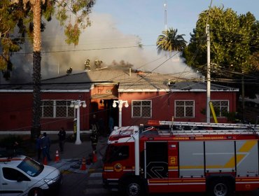 Intendente de Valparaíso anuncia querella por Ley de Seguridad Interior del Estado por incendio de la Municipalidad de Quilpué