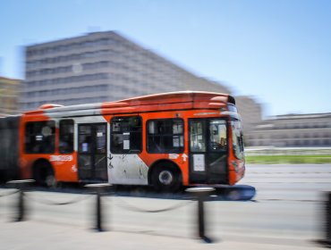 239 buses de apoyo reforzarán el transporte público de Santiago este miércoles