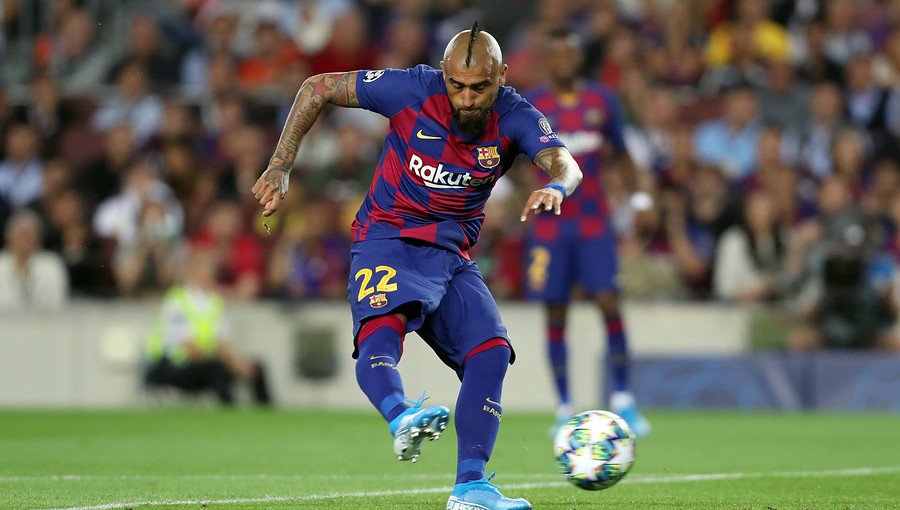 Barcelona no tendría pensado desprenderse de Vidal en el próximo mercado de pases