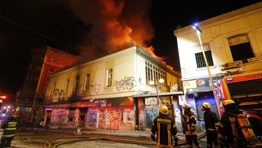 Medidas de prevención tardías: Alcalde Sharp citó a Consejo de Seguridad para evitar saqueos e incendios