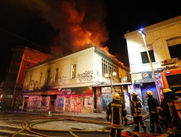 Medidas de prevención tardías: Alcalde Sharp citó a Consejo de Seguridad para evitar saqueos e incendios