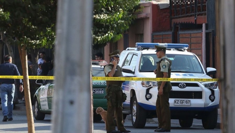 Nuevo caso de femicidio: Dueño de restaurante en Santiago asesinó a su pareja