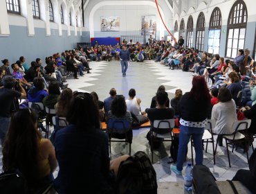 Más de 500 personas asisten a cabildo abierto en la comuna de Valparaíso