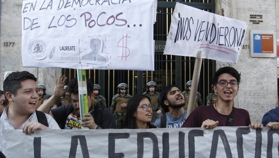 RN estudia "perdonazo" para deudores del Crédito con Aval del Estado CAE