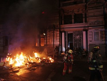 La columna de Jaime Perry: #fueraSharp Valparaíso despertó y el síndrome del vidrio roto del alcalde tiene los días contados