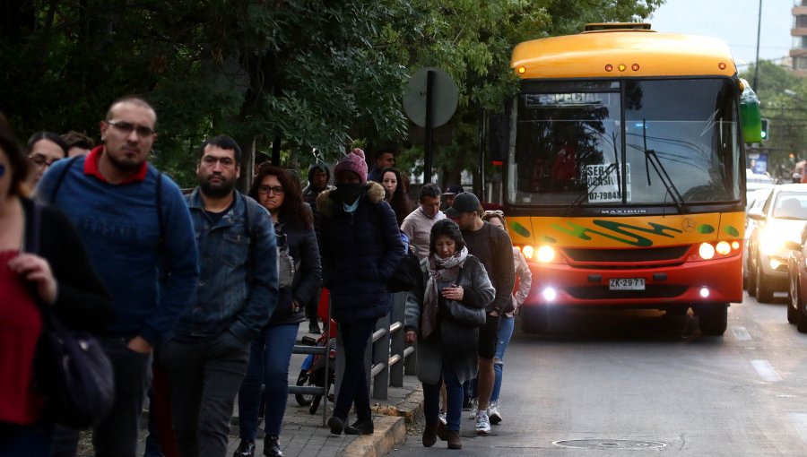 Ministerio de Transportes refuerza servicios por retorno de fin de semana