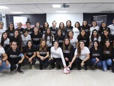 Jugadoras de fútbol femenino realizarán primer cabildo abierto por crisis social