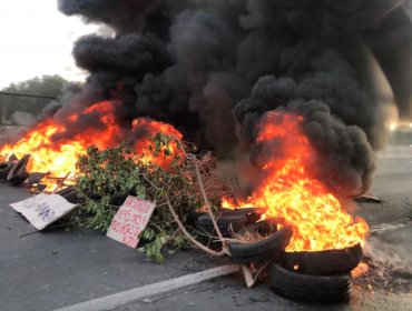 Tránsito en la ruta 68 estuvo suspendido hacia Santiago por instalación de barricadas