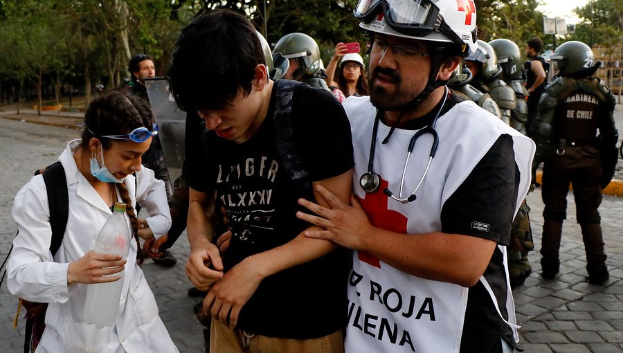 Cifra de personas heridas durante las protestas supera las 2.100, según Cruz Roja de Chile