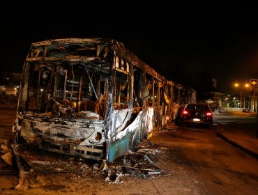 Más de 2.400 buses han sido vandalizados en la región Metropolitana durante crisis social