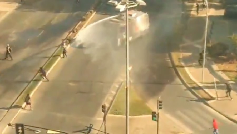 Marcha que convocó a unas 30 mil personas en Viña del Mar terminó con incidentes en mall