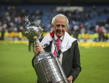 Presidente de River por final de Libertadores: "Es una pena no poder ir a Santiago"