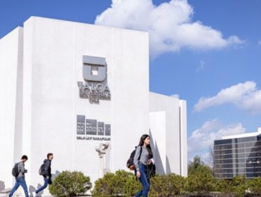 Universidad de Talca mejorará salarios más bajos recortando sueldos de altos directivos