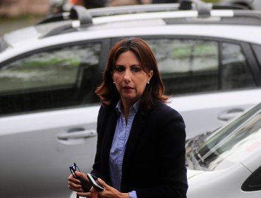 Contraloría investiga presuntos ofrecimientos de terrenos de Alejandra Bravo a cambio de militancia política