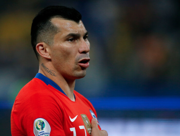 Gary Medel: "La selección le da todo nuestro apoyo al pueblo"