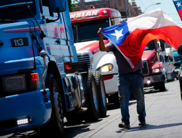 Intendencia de Valparaíso anuncia querella contra camioneros que bloquearon acceso a La Pólvora