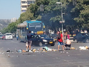 Enfrentamientos intermitentes en el centro de Viña del Mar se han extendido por más de tres horas