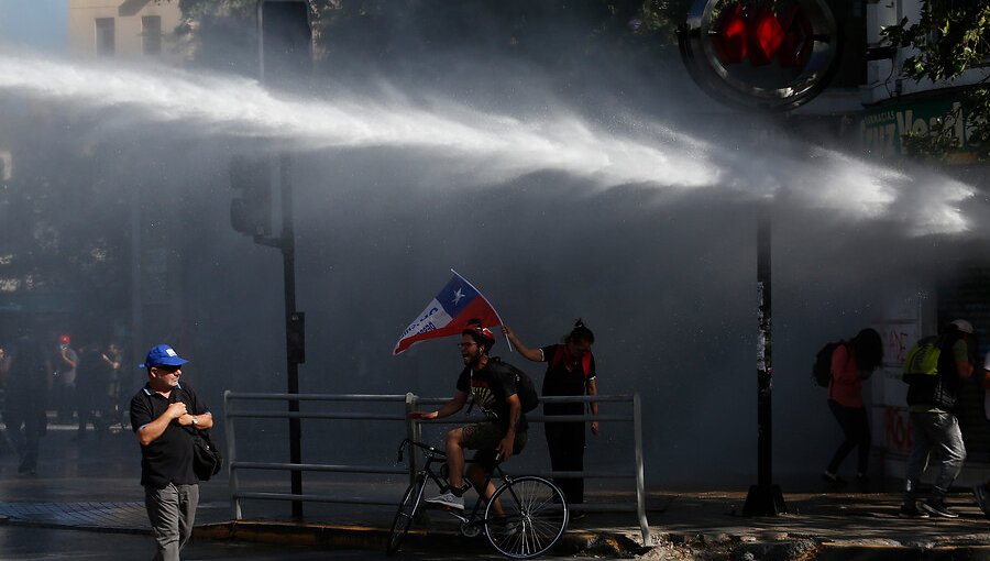 Manifestaciones y saqueos se registran por segunda jornada consecutiva en Providencia