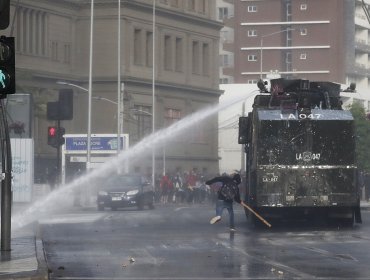 Balance en Valparaíso: 35 lesionados y 52 detenidos en manifestaciones