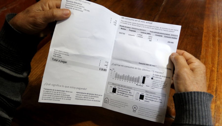 Eléctricas alcanzaron a emitir cinco millones de boletas antes de rebaja por ley