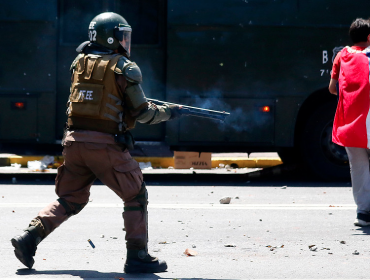 Carabineros indaga eventual abuso policial en detención de hombre en Peñalolén