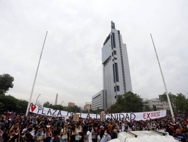 Google maps cambia nombre de Plaza Baquedano a "Plaza de la Dignidad"