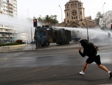 Saqueos y daños a propiedad pública y privada de la región de Valparaíso dejaron 40 detenidos este lunes 11