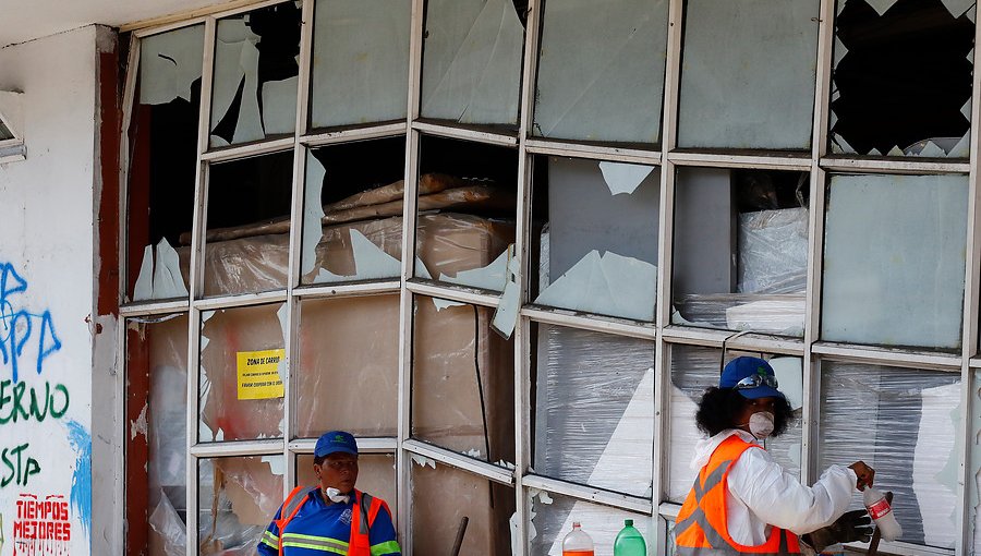 El listado completo de los locales que fueron saqueados o incendiados en la región de Valparaíso durante este martes 12