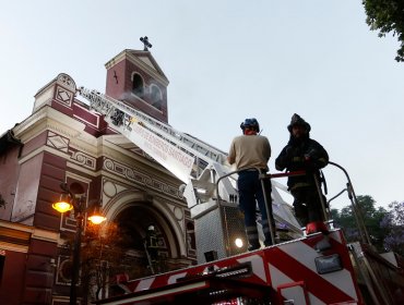 Parlamentarios de diversos sectores políticos piden aumentar penas por vandalismo en lugares de culto