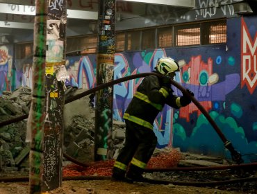 Bomberos de La Serena acusan que voluntario resultó lesionado por una bomba lacrimógena