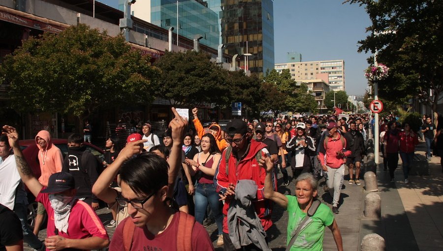 Intendencia de Valparaíso destacó "mayor normalidad" en las calles de la región tras manifestaciones de este miércoles 13