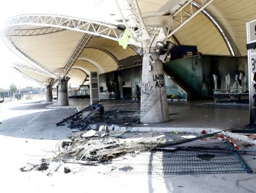 PDI detiene a presunto involucrado en incendio de estación Del Sol de Metro de Santiago