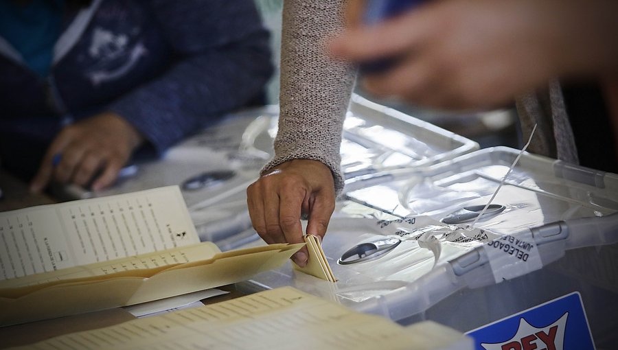 Proyecto para restablecer el voto obligatorio en elecciones y plebiscito se votará la próxima semana