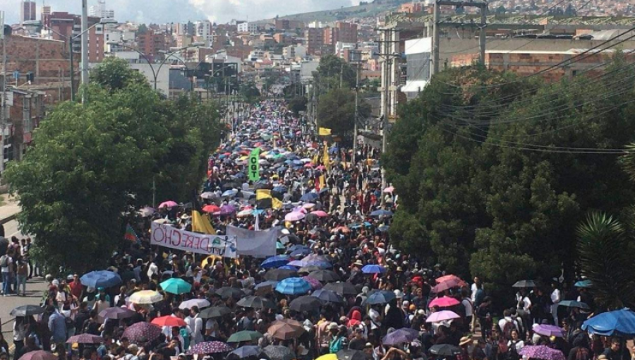 Colombia se suma al descontento social sudamericano y vive multitudinario paro nacional contra el Gobierno