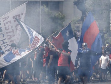 Policías analizan registros de 5 mil barristas vinculados a violencia y saqueos